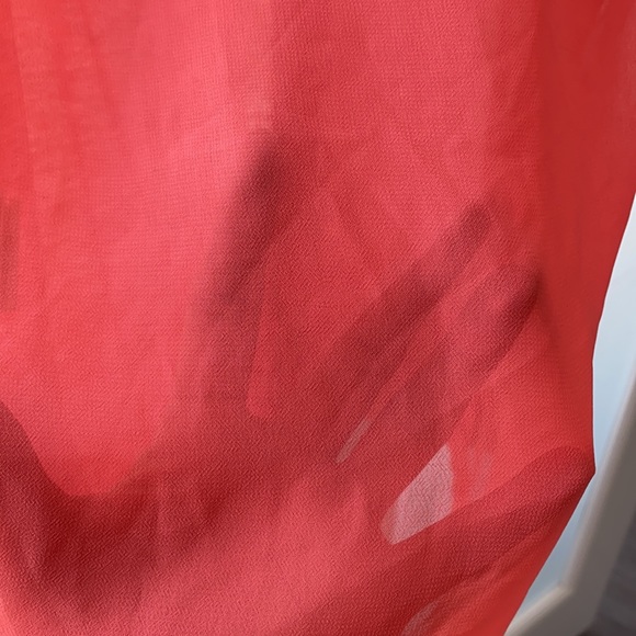 Lightweight summer top - Picture 4 of 6